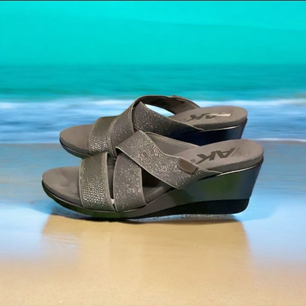 AK Sports Polly wedges size 8.5 silver grey sparkle stretchy over foot n…